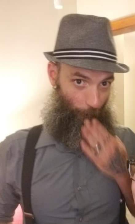 Meet the Idiots: Harry